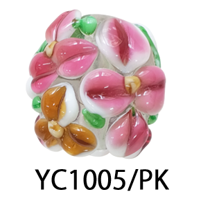 Glass bead